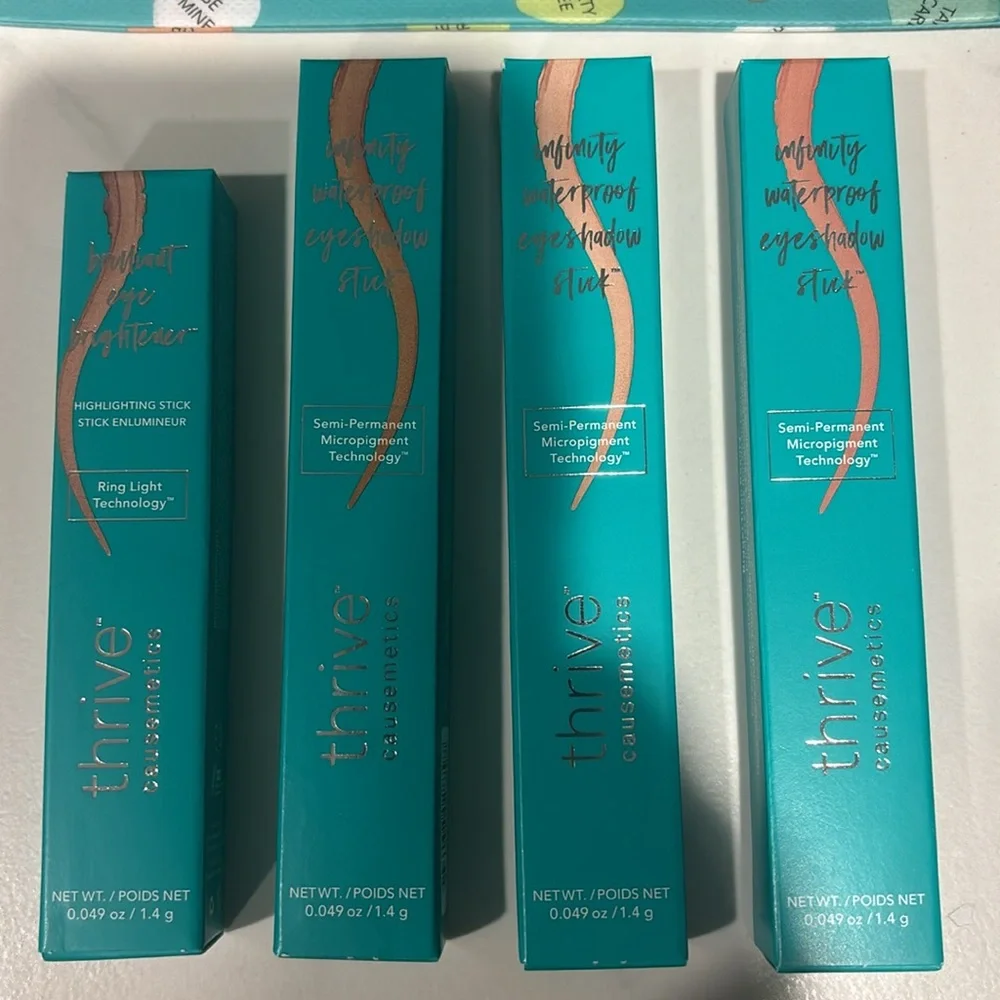 4 NIB Infinity Eyeshadow Sticks - Picture 2 of 5